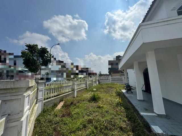 45x70 Corner Lot Pulai Utama Double Storey Taman Universiti 1