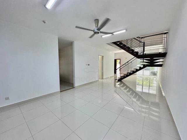 Facing OPEN Lavender Superlink House 26x80ft, Denai Alam Elmina 4