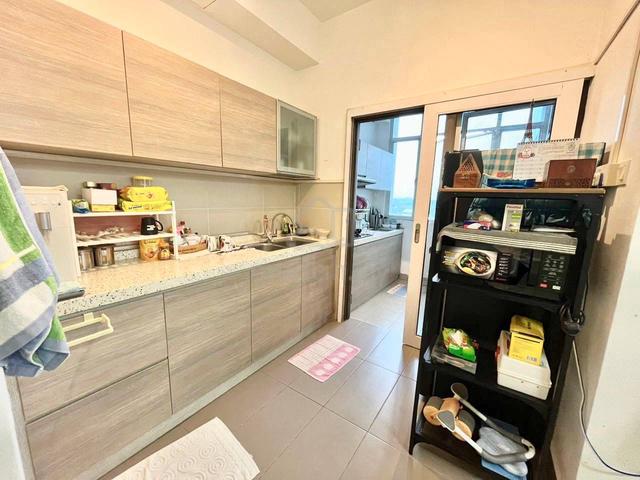 Seri Austin Residence Luxury Apartment 1