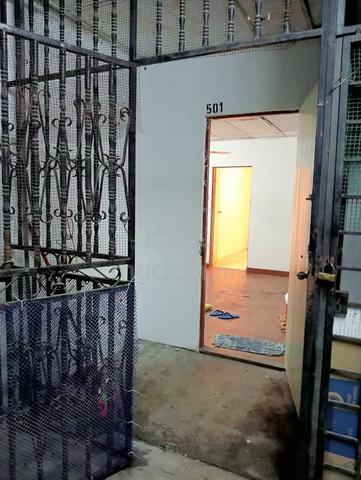 Apartment shah alam  4