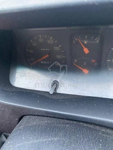 1999 Toyota UNSER 1.8 GLi (A) - 5