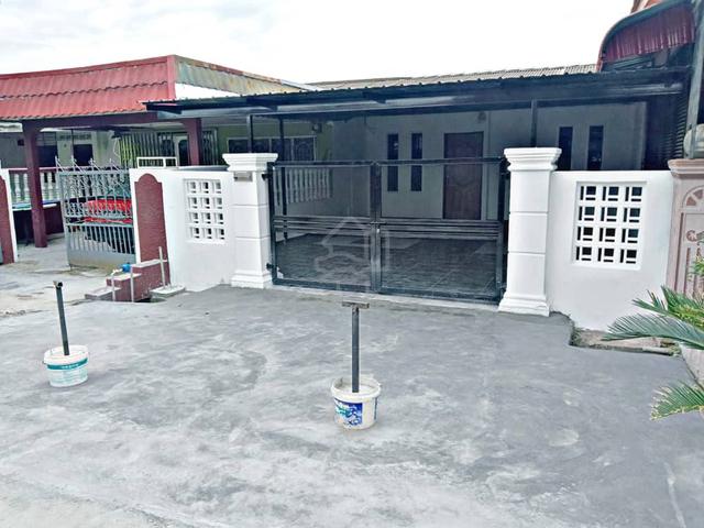 Taman Muhibbah Sabak Bernam FULLY RENO NICE UNIT 2
