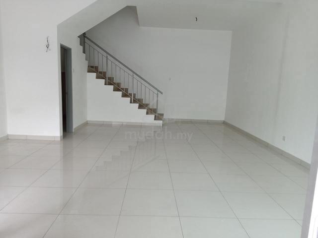 2.5 Storey Terrace Taman Sentosa Impian Sg Merab Putrajaya 1
