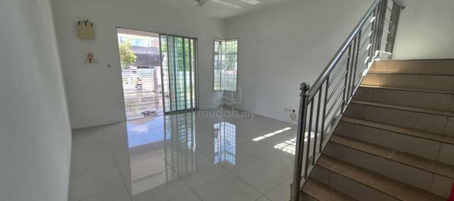 1.5 Storey Semi-D in Bandar Warisan Puteri, Seremban - ready to stay 1