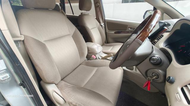 Toyota Innova 2.0 G (A) 2014 year - 4