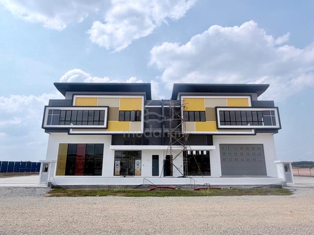 Flexible Space 2 Storey Terrace / Semi D Factory Near Rembia Melaka 1