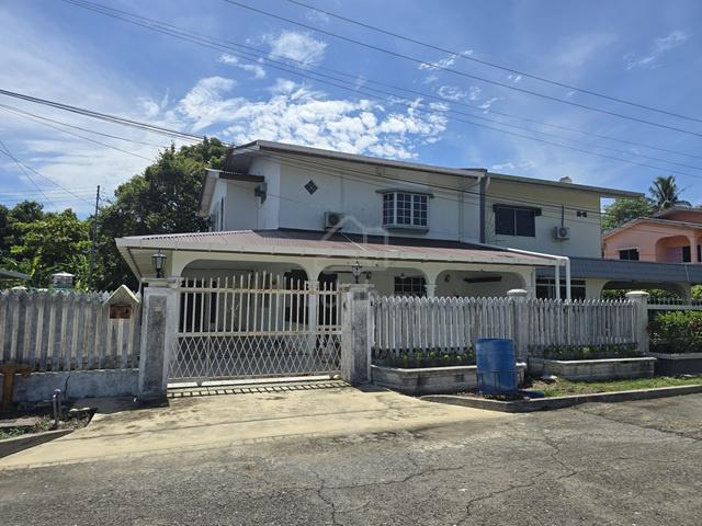 Labuan Gersik / Saguking / Jawa / Parit Semi-Detached House For Rent 1