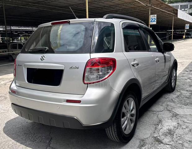 *13 Suzuki SX4 1.6 (A) 1 OWNER - 4