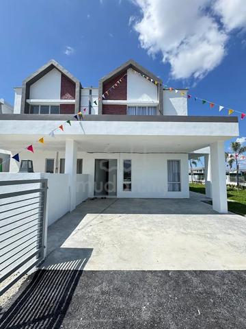 Rumah Moden Mampu Milik Teres 1.5 Tingkat Azalea Seri Iskandar! 1