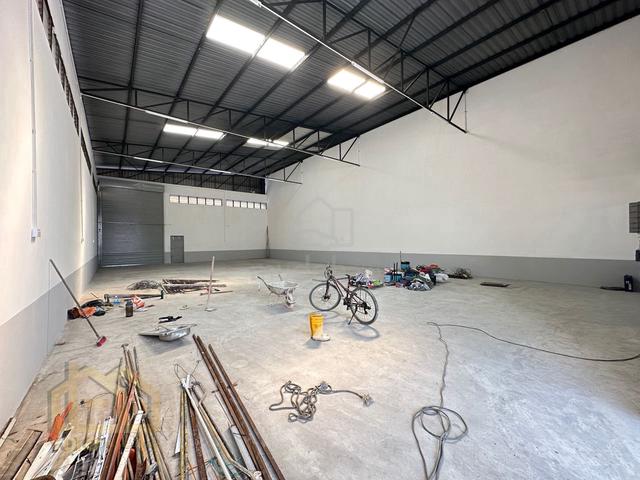 Limited Unit | Pandamaran Port Klang | 1.5 Sty Semi-D Factory 1