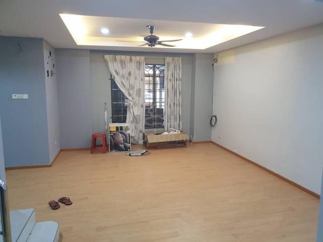 Kingfisher Ujana 2.5 Storey 1