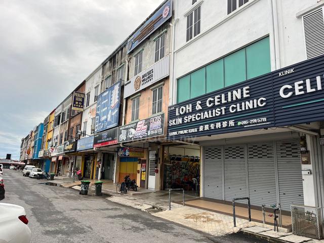 Facing Road Ground Floor Shoplot Jalan Gangsa Near Aman Central Rent 1