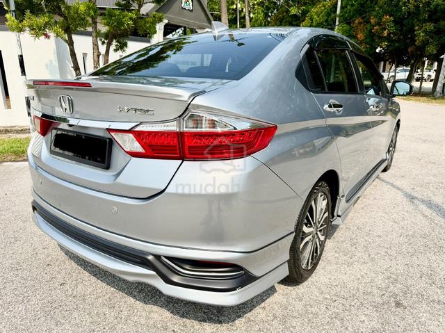 2017 Honda CITY 1.5 V MY14 GM6 FACELIFT (A) - 5