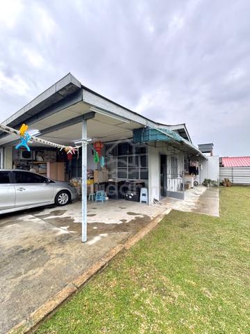 Full Loan & Cash Out Unit ‼️ Sri Skudai Single Storey Low Cost Corner 1