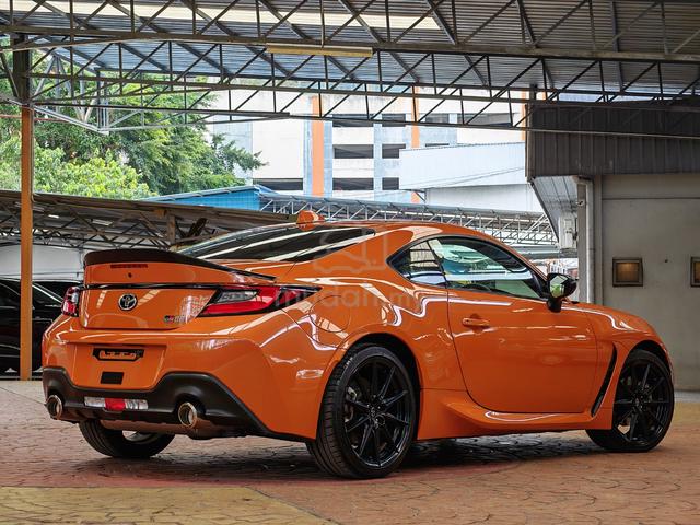 2023 Toyota GR86 2.4 RZ 10th Anniversary EDI (M) - 1
