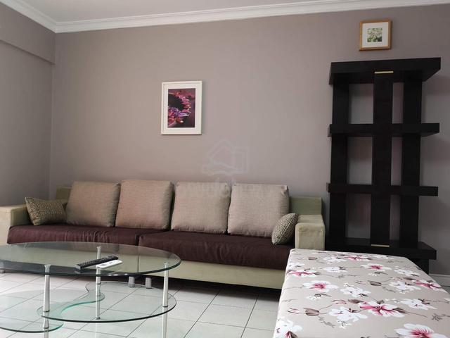 Marina Court 1