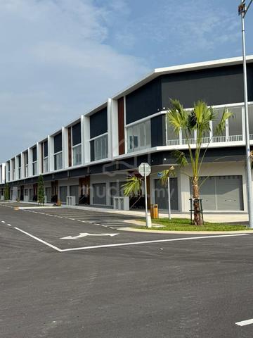 Brand New | Ground Floor | 2 Storey Shop Office l The Corak | Dengkil 1
