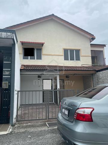 Senawang - Townhouse Taman Jasmin 1