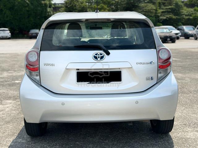 2013 Toyota PRIUS C 1.5 HYBRID NO NEED REPAIR - 3