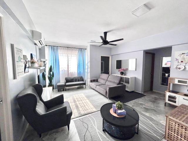 Tasik Heights Apartment 1