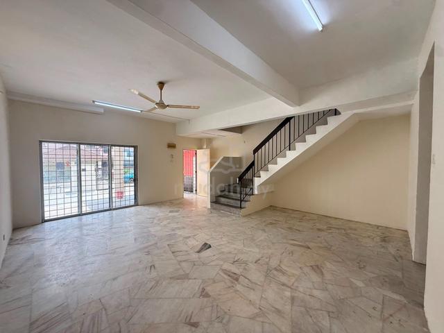 {BEST RENT}Mahkota Cheras House 2 Storey{4 Room}-New Paint-Basic House 1