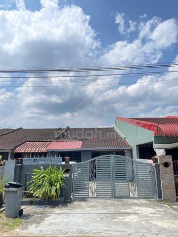 RENOVATED SINGLE STOREY HOUSE-Taman Universiti, Skudai 1