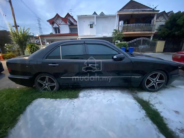 1995 Mercedes Benz E230 AVANTGARDE (CBU) 2.3 (A) - 3