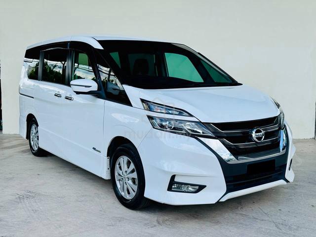 Nissan Serena 2.0L Highway Star New Facelift - 1