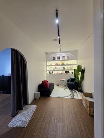 Freehold Office Suite, Arcoris Mont Kiara — 689 sf Built-up, Tenanted 1