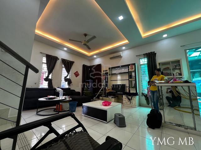Aman Perdana Klang Double Storey Cluster Semi-D House for Sale 1