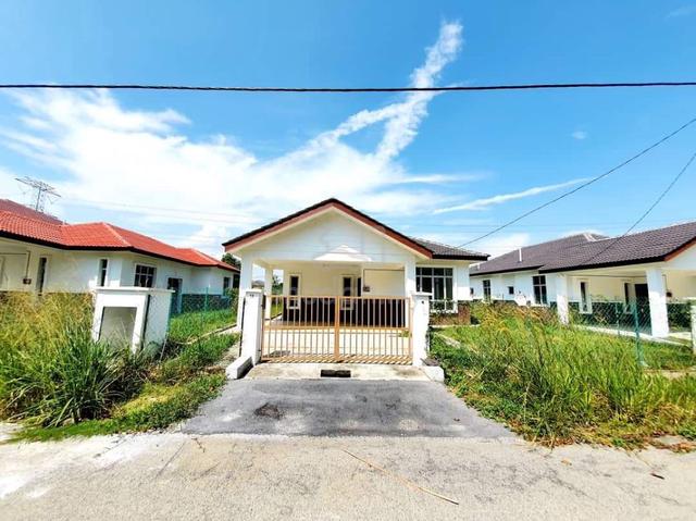 Banglo50x80 4Bed2Bath For Rent Semenyih Beranang near Ecohill Majestic 1