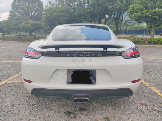 Porsche CAYMAN 2.0 718 CHRONO R/CAMERA LOW MILEAGE - 4