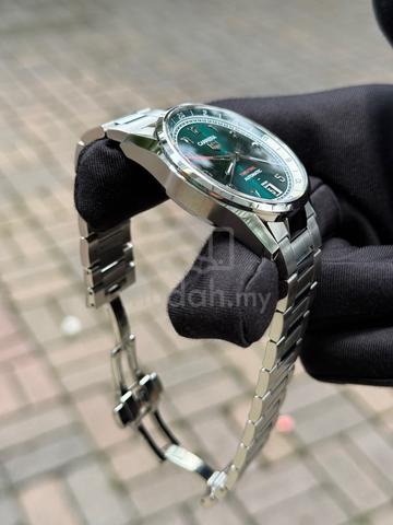 Carousel Image