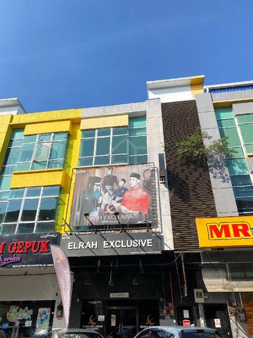 Dataran Austin Tingkat 2 untuk disewa 1