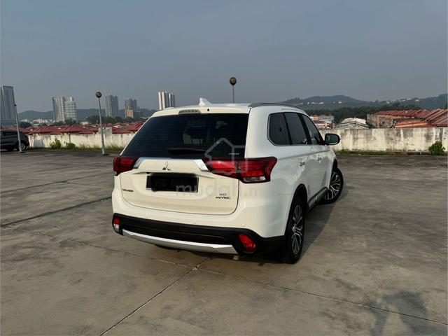 2019 Mitsubishi OUTLANDER 2.0 4WD (A)FULL SERVICE - 4