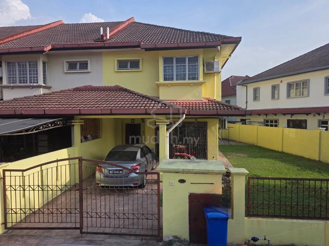 Teres 2 Tingkat Endlot, Seksyen 7, Shah Alam. Saiz Tanah Yang Luas. 1