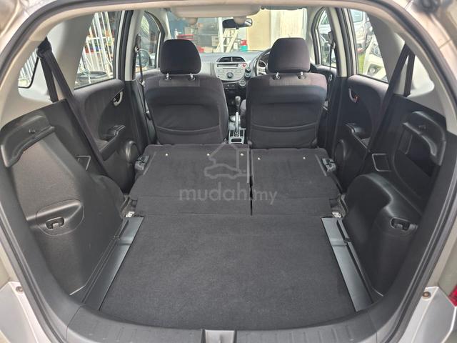 2009 Honda JAZZ GE 1.5 V TIPTOP condition CAR KING - 3