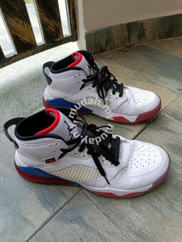 Nike Jordan Mars 270 Original - Shoes 