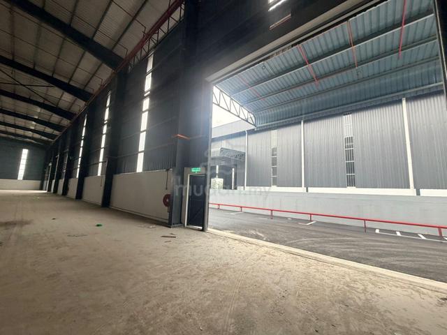 Batu Kawan Industrial Factory for Rent 41040 sqft Modern Warehouse 1