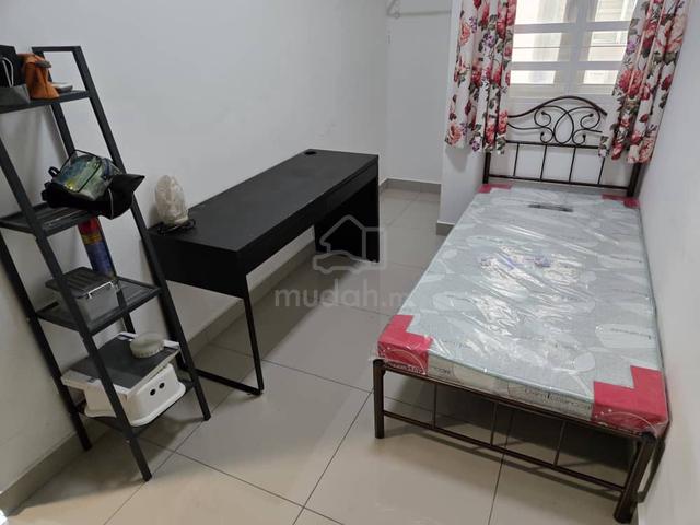 Medium Bedroom for Rent @ Mutiara Ville, Cyberjaya 1