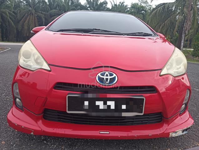 2013 Toyota PRIUS C 1.5 (HYBRID) (A) - 3