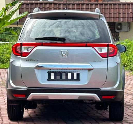2017 Honda BR-V 1.5 V (A) - 4