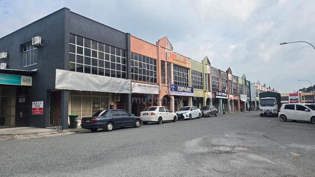 Rumah Kedai dua Tingkat - Shahab Perdana 1