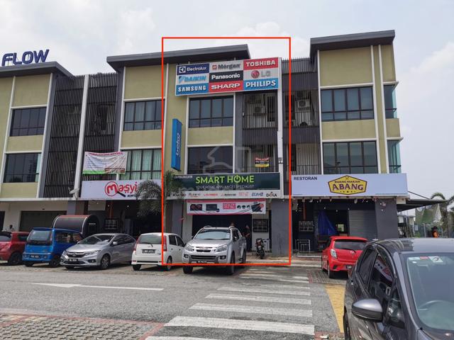 FREEHOLD 4466ft 3 Storey Shop Lot Office Crystalville Cyberjaya 1