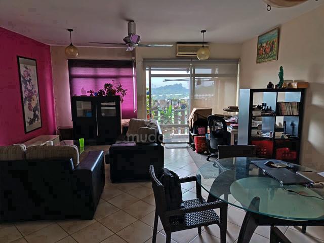 Perdana Exclusive Condo 1