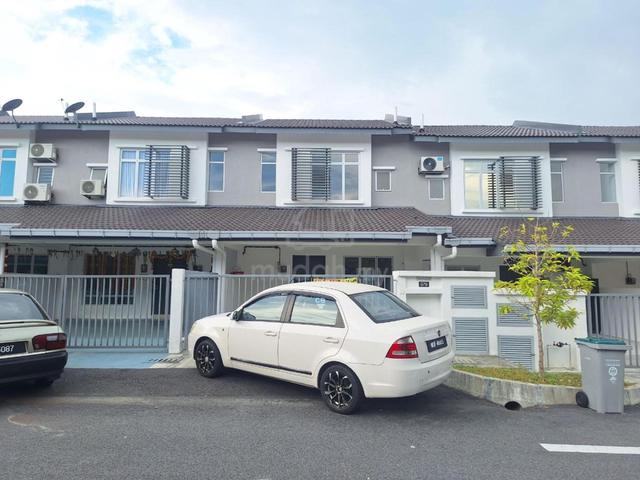 [AURY,TAMAN IRINGAN BAYU,SEREMBAN] 2Storey Vacant and Completed Unit 1