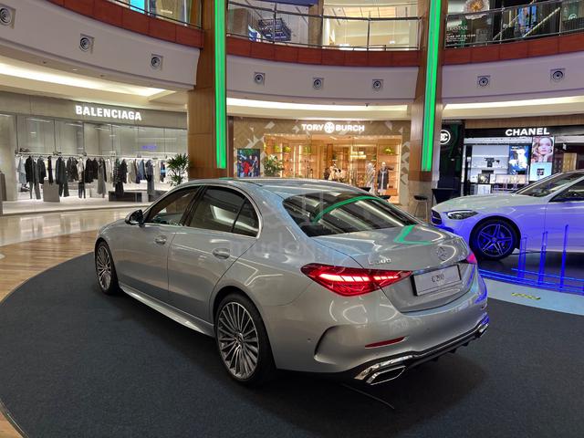 2026 Mercedes Benz C200 AMG LINE - 4