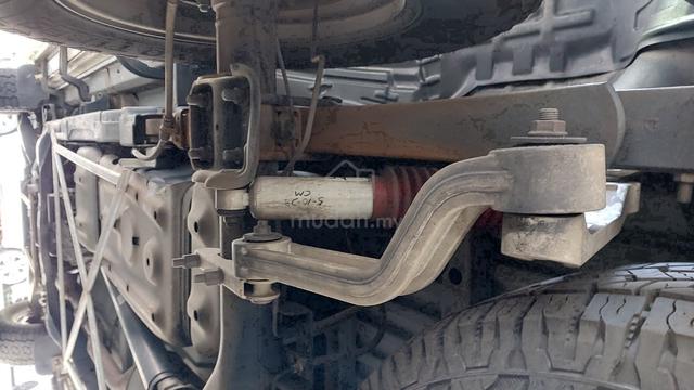 2016 Isuzu D-MAX 2.5 FACELIFT (A) 4X4 SERVICES RC - 4
