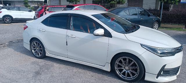 2014 Toyota COROLLA ALTIS 1.8 E FACELIFT (A) - 5