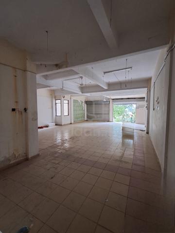 Cheapest!Ground Floor Commercial Shophouse@Peringgit, Melaka Tengah 1